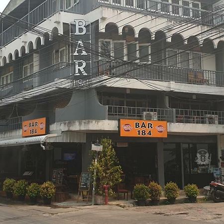 Bar 184 Party Hostel (Adults Only) Chiang Rai Buitenkant foto
