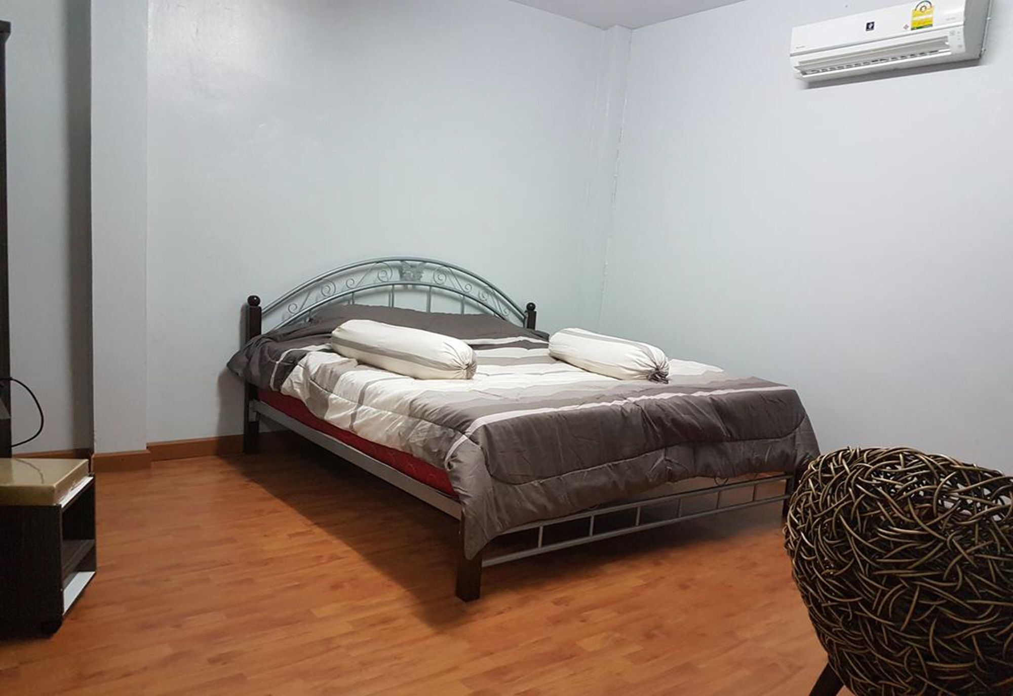 Bar 184 Party Hostel (Adults Only) Chiang Rai Buitenkant foto